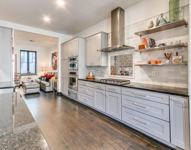 115 Ne 3rd Street - Photo Thumbnail 29