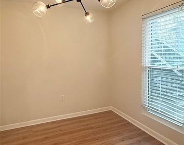 4948 Sardis Road - Photo Thumbnail 6