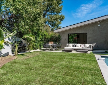 22268 Avenue San Luis - Photo Thumbnail 47