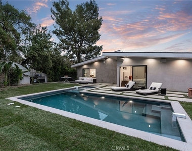 22268 Avenue San Luis - Photo Thumbnail 49