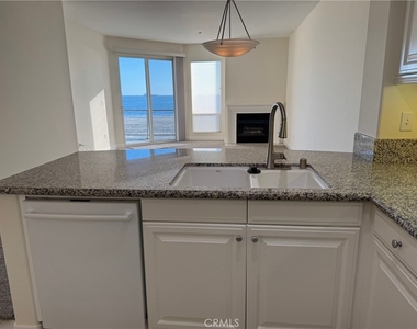 1400 E Ocean Boulevard - Photo Thumbnail 6