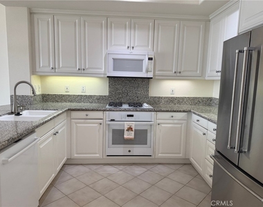 1400 E Ocean Boulevard - Photo Thumbnail 9
