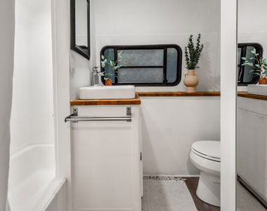 272 N Topanga - Photo Thumbnail 11
