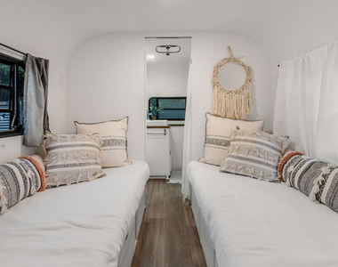 272 N Topanga - Photo Thumbnail 12