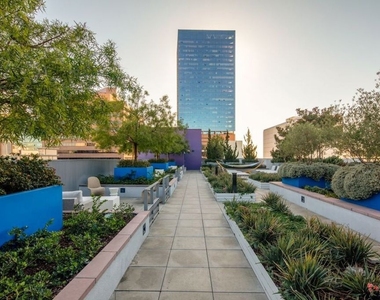 1120 W 6th Street - Photo Thumbnail 32