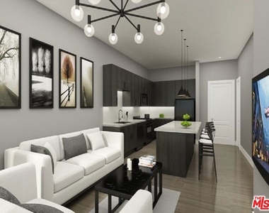 1120 W 6th Street - Photo Thumbnail 13