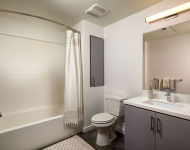 1120 W 6th Street - Photo Thumbnail 12