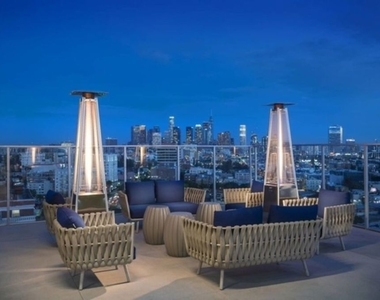 3033 Wilshire Boulevard - Photo Thumbnail 21