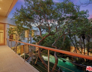 31280 Broad Beach Road - Photo Thumbnail 32