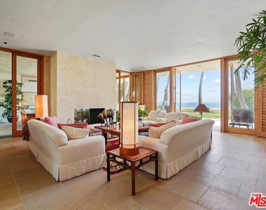 31280 Broad Beach Road - Photo Thumbnail 10