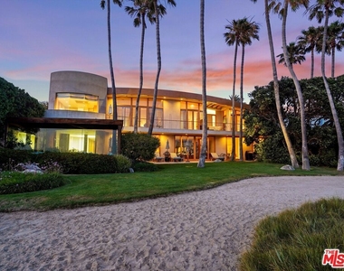 31280 Broad Beach Road - Photo Thumbnail 41