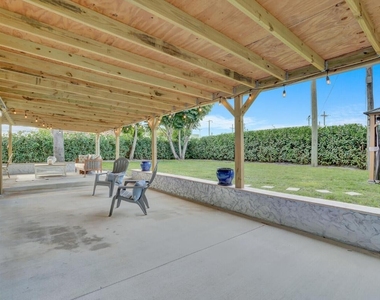 727 S Fernwood Drive S - Photo Thumbnail 41