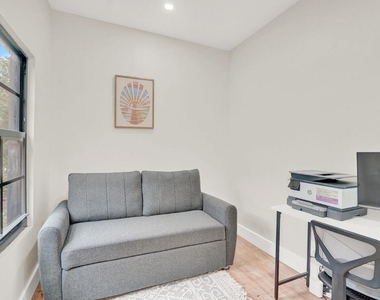 727 S Fernwood Drive S - Photo Thumbnail 22