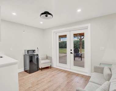 727 S Fernwood Drive S - Photo Thumbnail 26