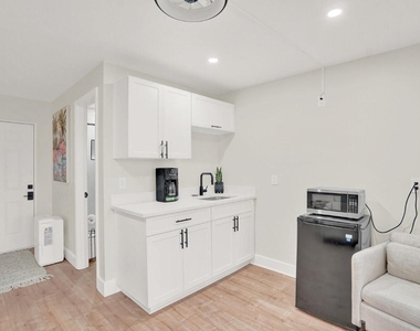 727 S Fernwood Drive S - Photo Thumbnail 27