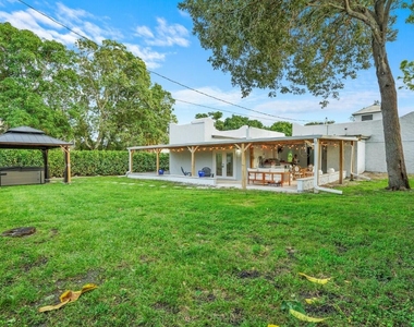 727 S Fernwood Drive S - Photo Thumbnail 44