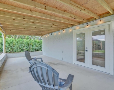 727 S Fernwood Drive S - Photo Thumbnail 39