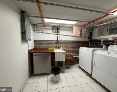 2911 W Sedgley Avenue - Photo Thumbnail 10