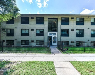 3101 Se Naylor Road Se - Photo Thumbnail 1