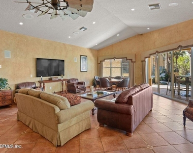 201 A 25th Avenue S - Photo Thumbnail 25