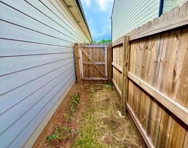 2015 Waycross Lane - Photo Thumbnail 47
