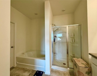 2015 Waycross Lane - Photo Thumbnail 32