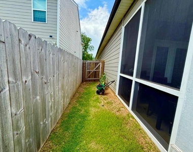 2015 Waycross Lane - Photo Thumbnail 43