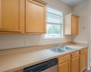 10355 Panther Point Drive - Photo Thumbnail 19