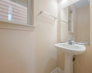 10355 Panther Point Drive - Photo Thumbnail 21
