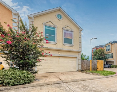 10355 Panther Point Drive - Photo Thumbnail 1
