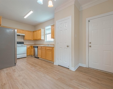 10355 Panther Point Drive - Photo Thumbnail 13