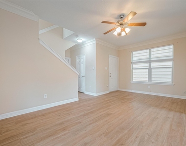 10355 Panther Point Drive - Photo Thumbnail 11
