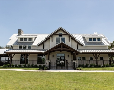 15275 Green Acres Avenue - Photo Thumbnail 32