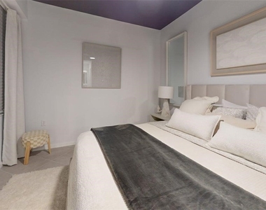 15275 Green Acres Avenue - Photo Thumbnail 5