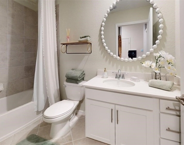 15275 Green Acres Avenue - Photo Thumbnail 1