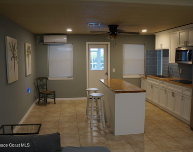 483 Church Street - Photo Thumbnail 6