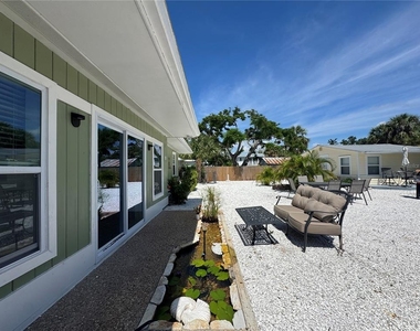 640 Broadway Street - Photo Thumbnail 25