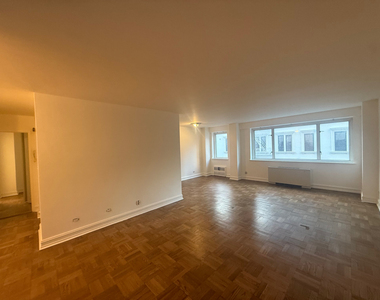 200 East 71st Street - Photo Thumbnail 1