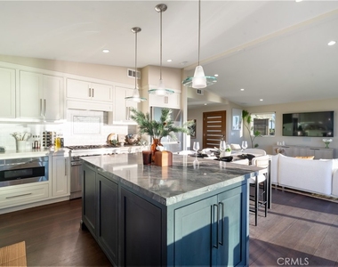 2192 Crestview - Photo Thumbnail 12