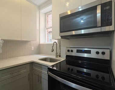 1839 Park Place - Photo Thumbnail 5