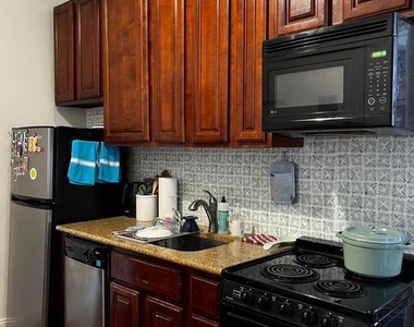 1512 N 17th Street - Photo Thumbnail 2