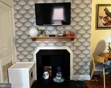 1512 N 17th Street - Photo Thumbnail 9