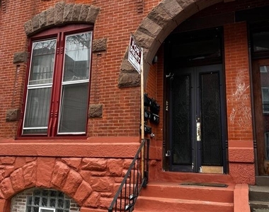 1512 N 17th Street - Photo Thumbnail 1