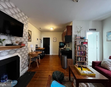 1512 N 17th Street - Photo Thumbnail 7