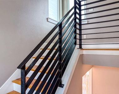 1416 Dumble Street - Photo Thumbnail 17
