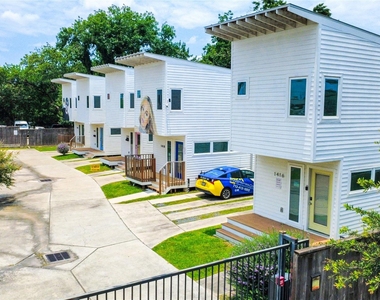 1416 Dumble Street - Photo Thumbnail 3