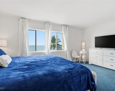 10475 Gulf Shore Drive - Photo Thumbnail 24