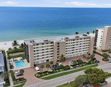 10475 Gulf Shore Drive - Photo Thumbnail 2