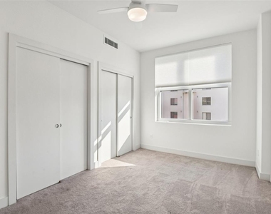 1208 E Kennedy Boulevard - Photo Thumbnail 13
