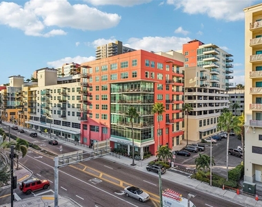 1208 E Kennedy Boulevard - Photo Thumbnail 16
